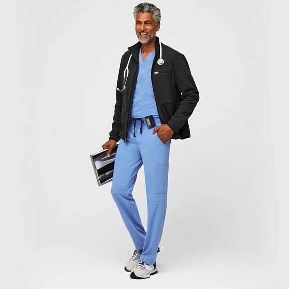 Figs Axim™ Cargo Scrub Pants size S - Picture 2 of 10